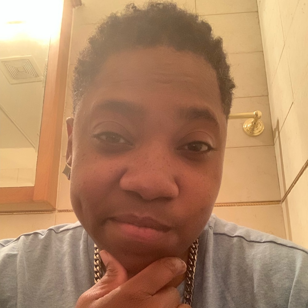 Meet your Posher, Renise